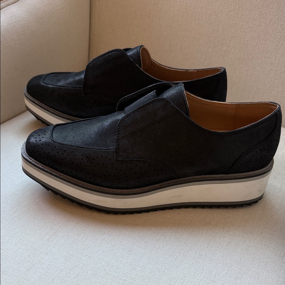 Johnston & Murphy Black Leather Platform Slip-Ons